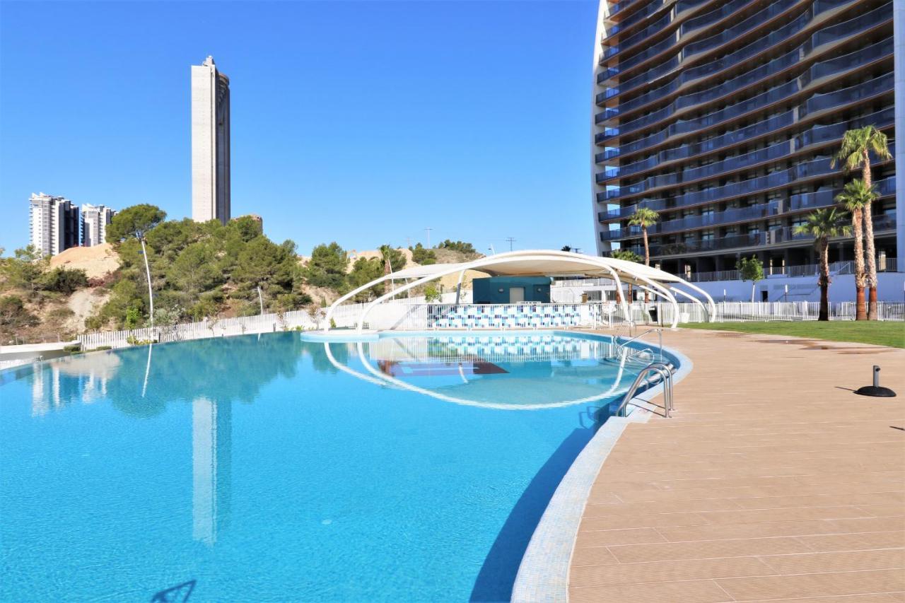 Sunset Waves 18-35 Poniente Beach Resort Бенидорм Экстерьер фото
